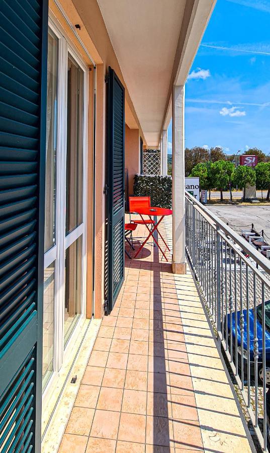 Rediesis Apartments Camerano Extérieur photo